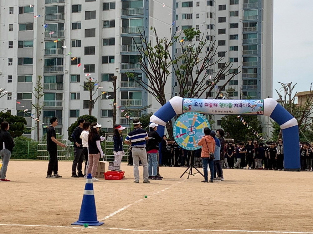 3695294320_MaViBA4Z_9805026d8bf49f50e9f7578d2dff644eee3cea08.jpg 이미지크게보기